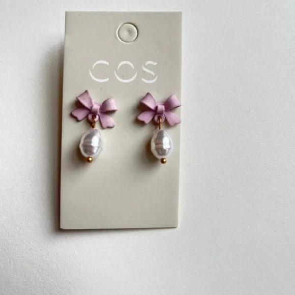 COS Pink Bow Pearl Earrings - Picture 1 of 3
